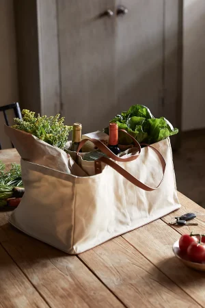 HANDBAG