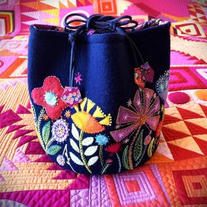 shoulder bag