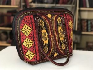 shoulder bag